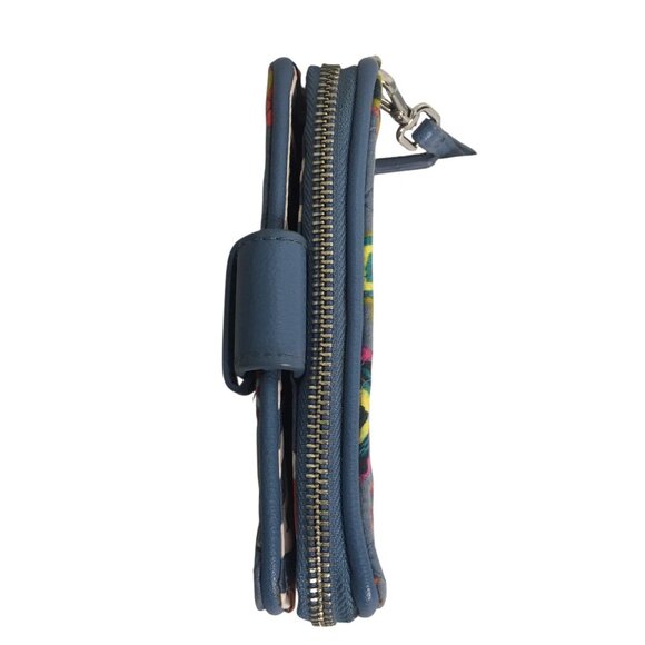 Vera Bradley Wallet Wristlet Painted Medallions Quilted Zip Around RFID - Picture 11 of 12